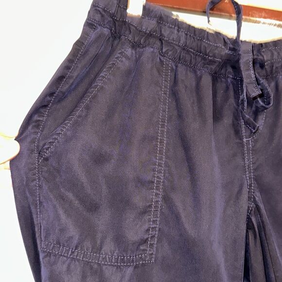 A PEA IN THE POD S Navy Crop Cuffed Lightweight Lyocell Cargo Pants - Picture 6 of 13